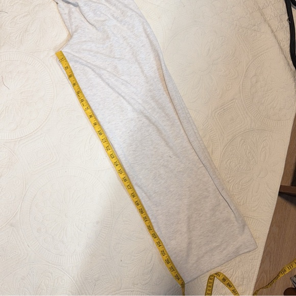 NWT 119165 RECHARGE HEATHER LIGHT OATMEAL TNA ARITZIA - Picture 5 of 6